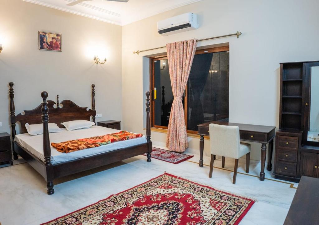 Royal Heritage Room